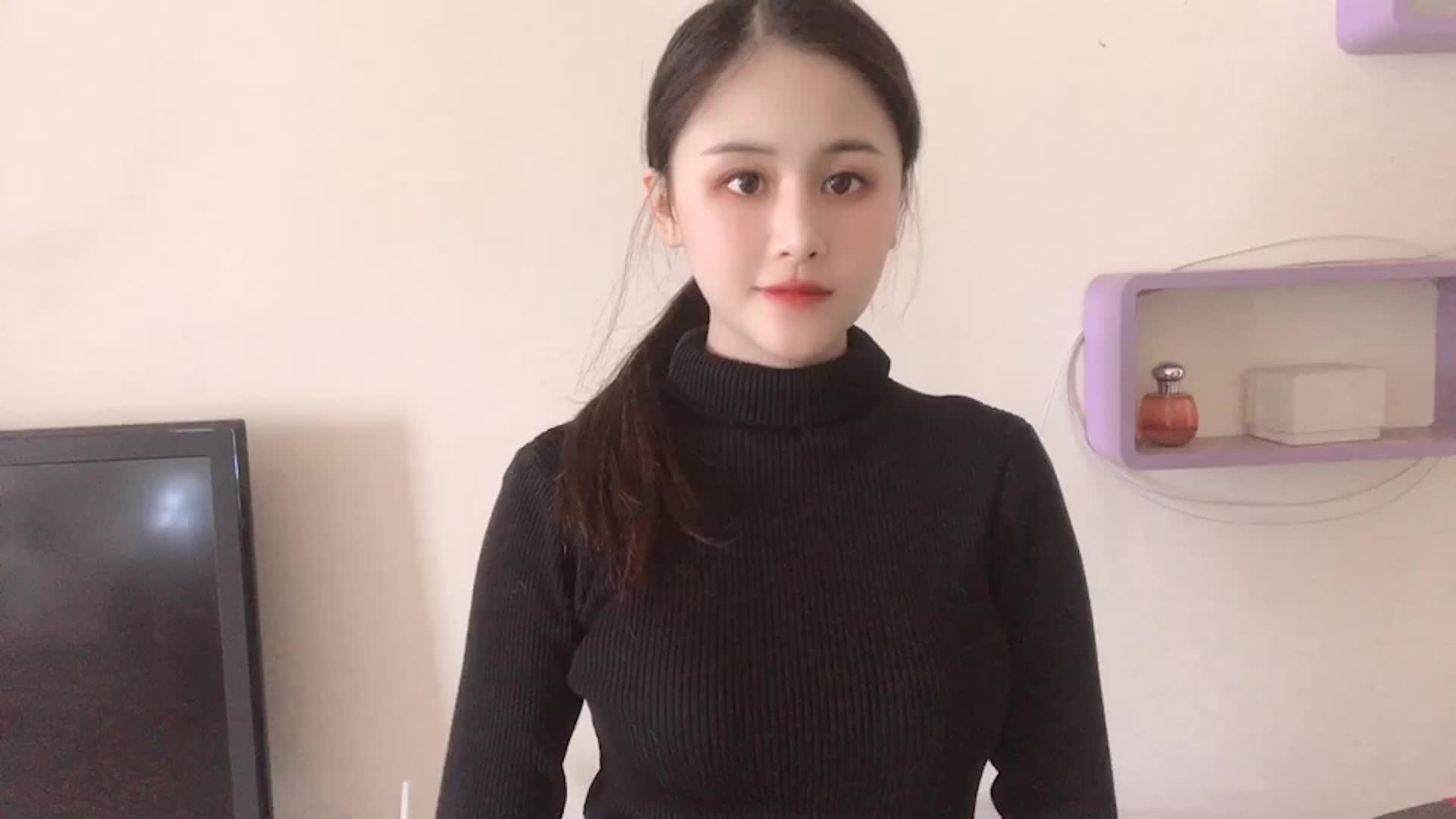 主播小姐姐分享女孩子的秋冬穿搭，马上到圣诞节了赶紧学起来！