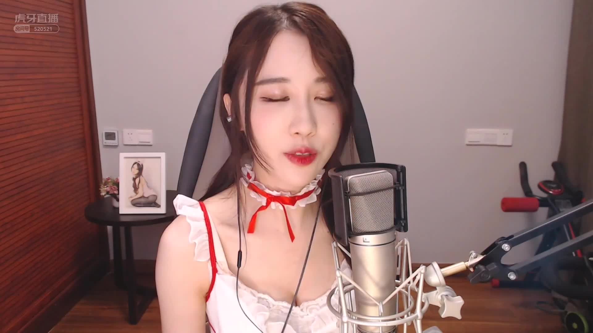 日常起立，轩子巨二兔花式秀腿