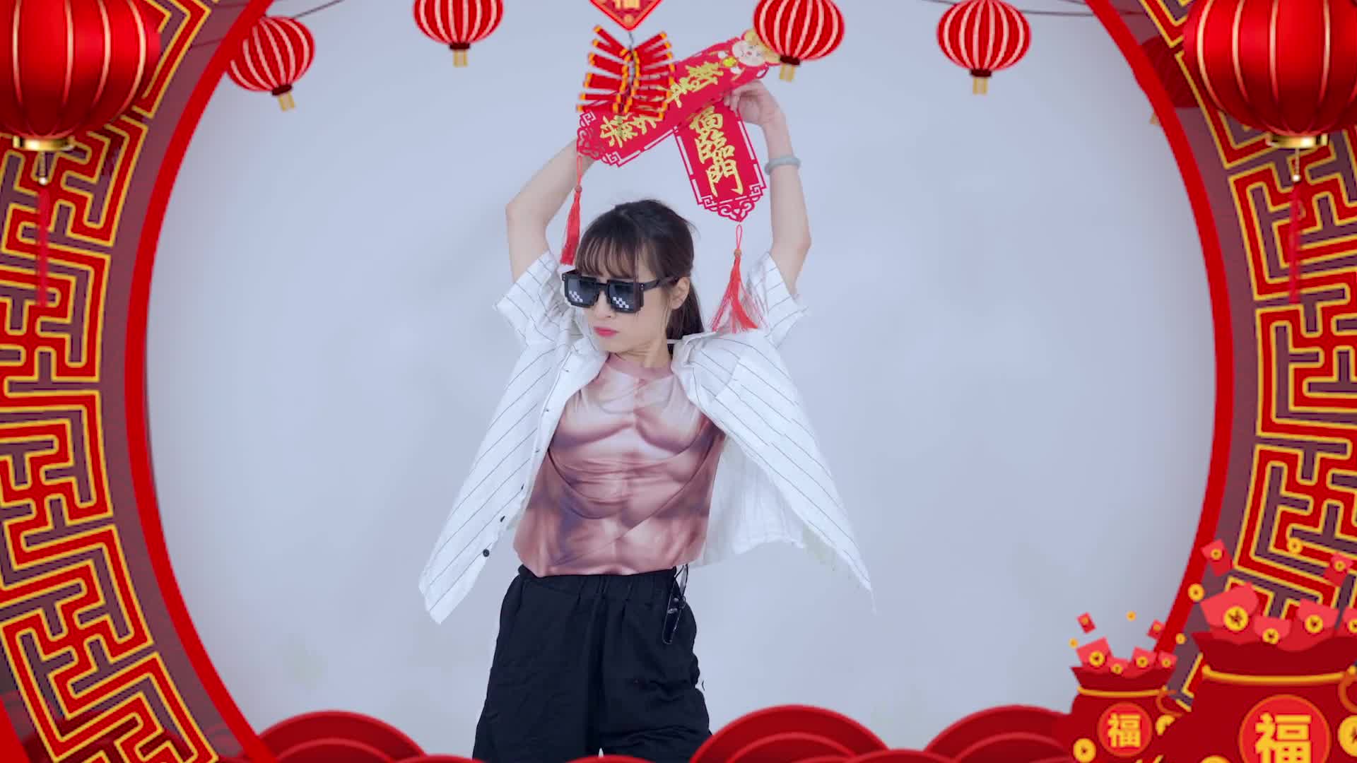 太可怕了！腾格尔最火单曲搭配小悠的魔性乱舞简直太洗脑了！