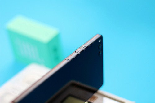 业内独此一家,三面无边框坚果3手机图赏