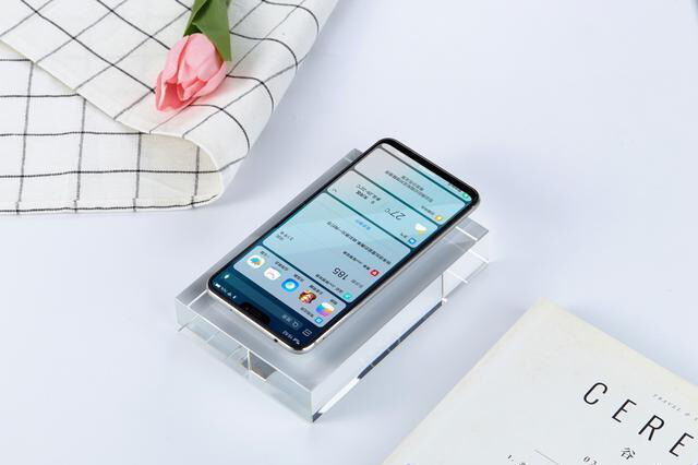 VivoZ1惊喜亮相,性能并驾配置强势来袭!值得买