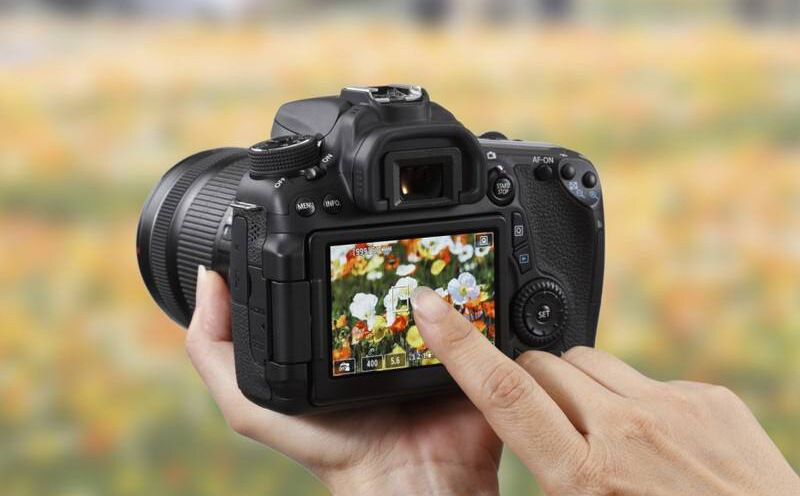 喜欢旅游是选微单还是单反呢?这几点你要知道