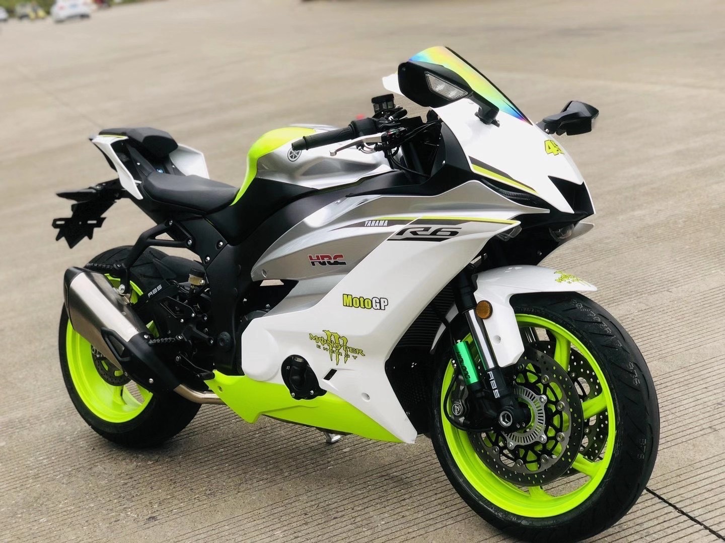 国产r6升级180宽胎