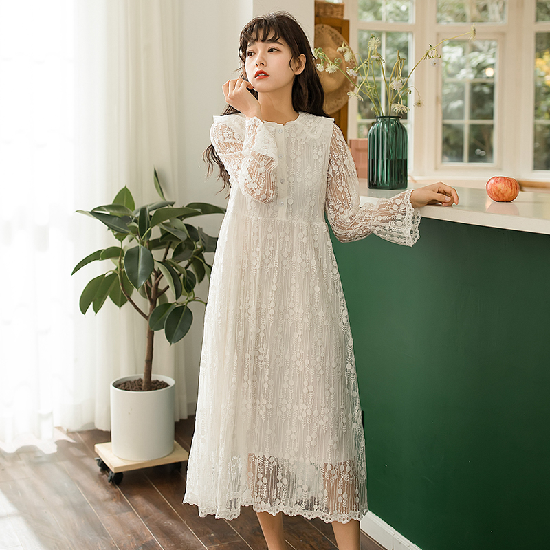 新款娃娃领连衣裙