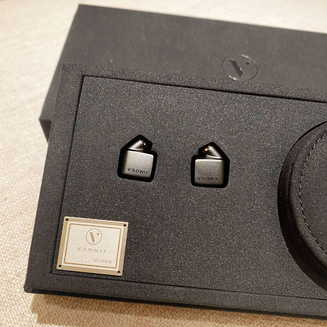 郁夏峰自己公司的店铺