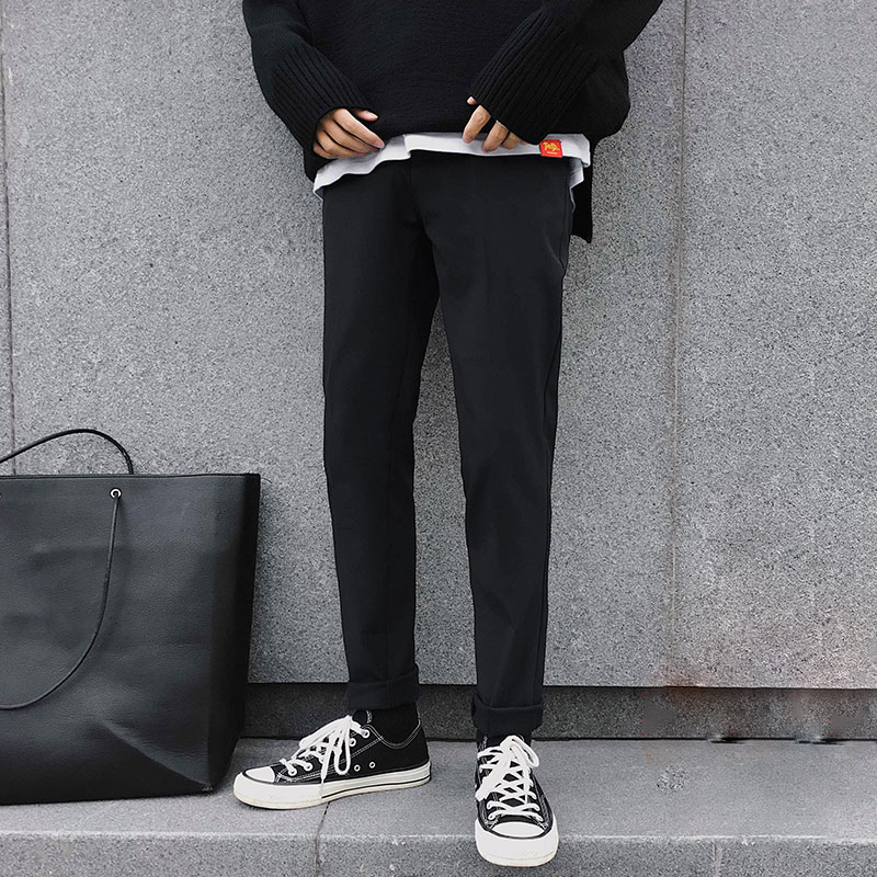 过年了,穿这加绒男裤帅到爆,不是我吹,霸气保暖