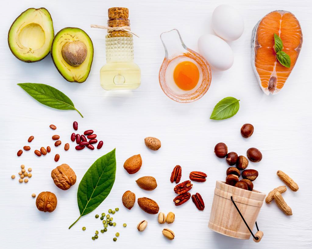 备孕饮食诀窍，孕前多吃什么好?哪6类食物尽量不吃?