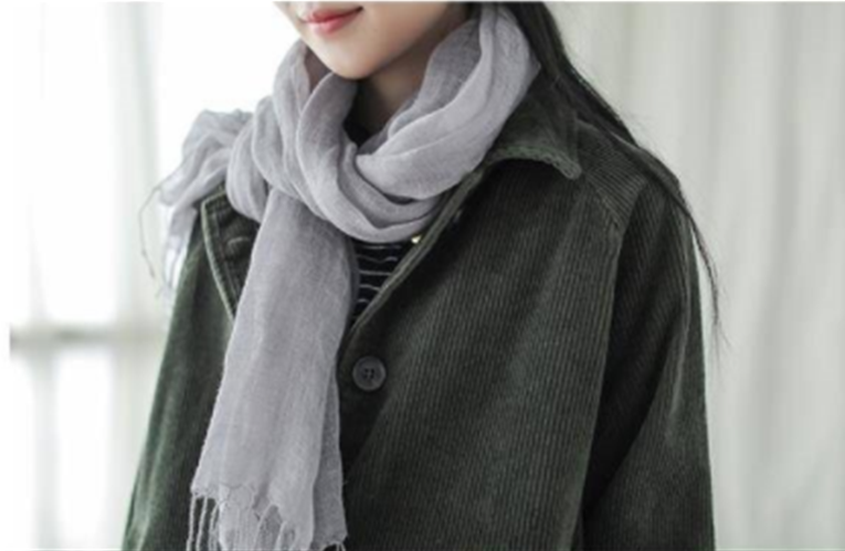 女人流行这样穿,复古小棉衣+洋葱裤,美嫩贼显