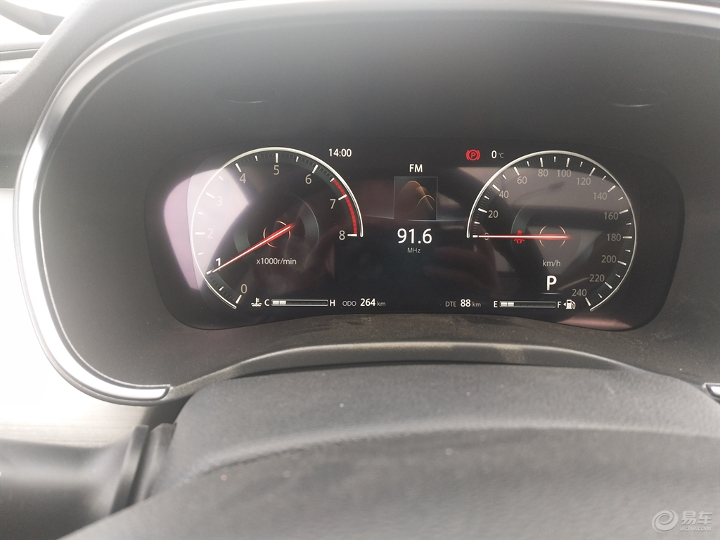 喜提新车,没开一公里发动机漏油?4S店:三包换