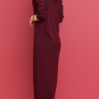 高铁上偶遇一位42岁的女士这样穿,大写的四个