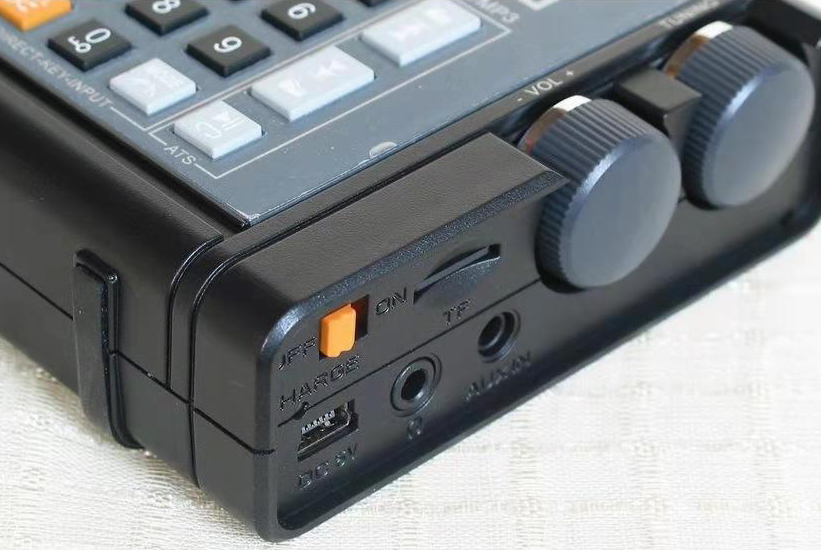 中国6D收音机一出!手机视频都不看了,年前都买