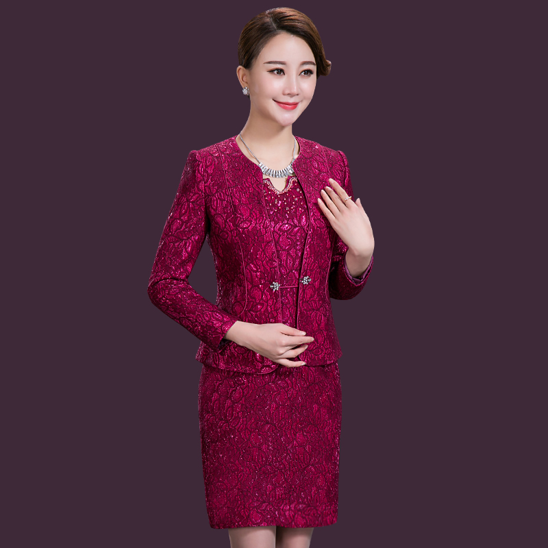 刚新出一款减龄女装,适合40岁以上女人,好穿不